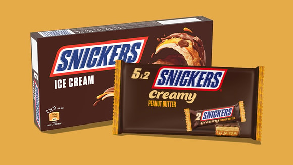 Barres de chocolat et barres de crème glacée Snickers Creamy Peanut Butter